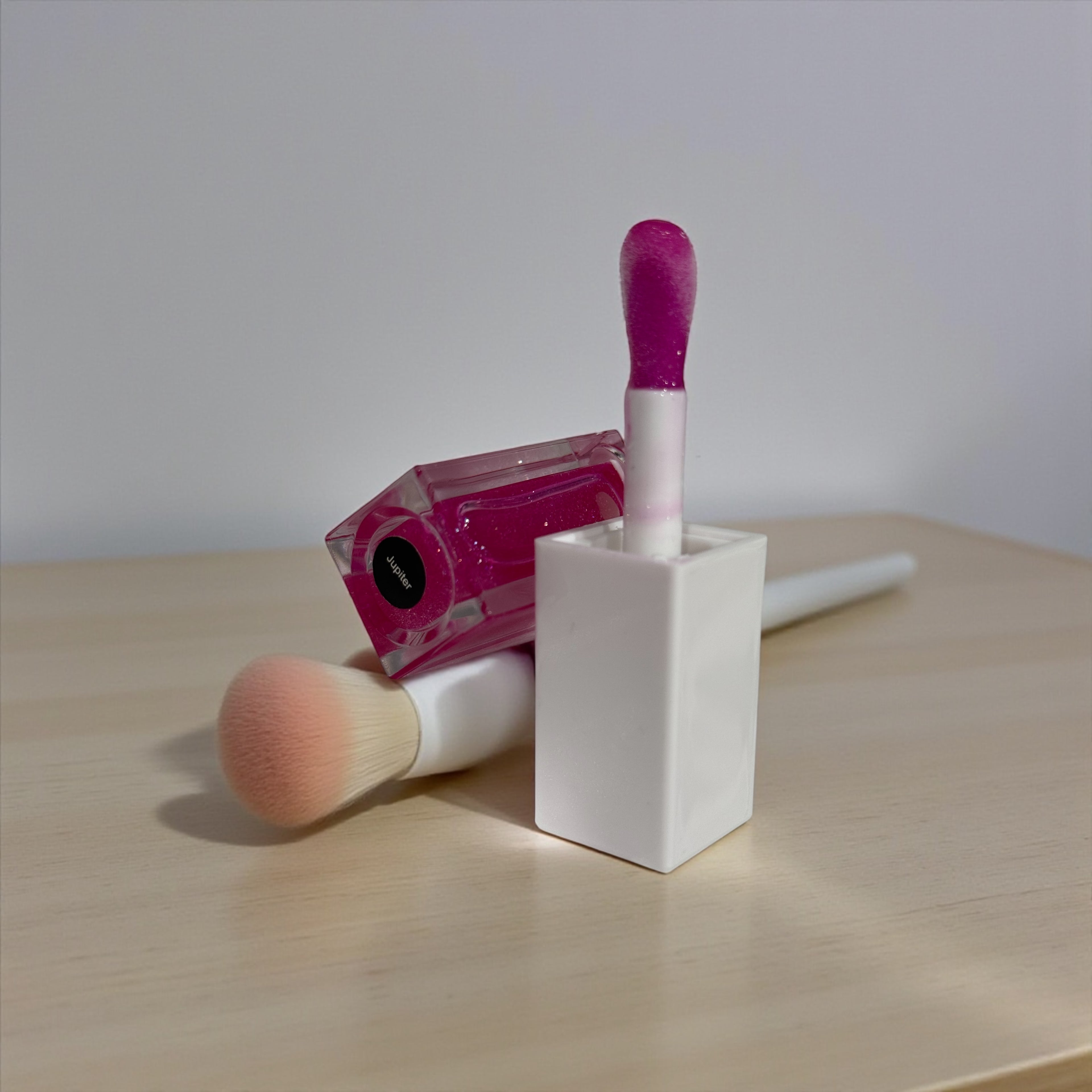 JUPITER LIP GLOSS